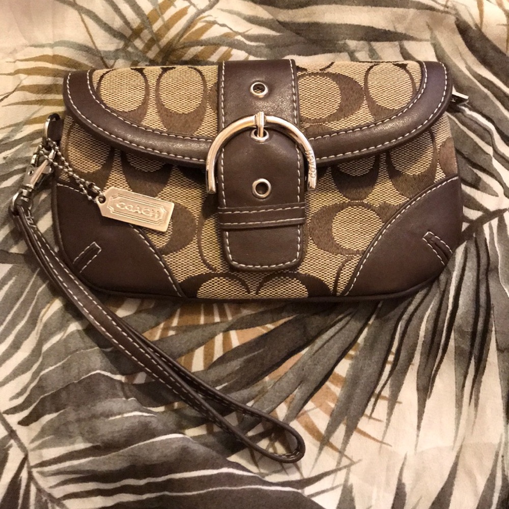 Brown COACH identical Clutch / Wristlet Purse